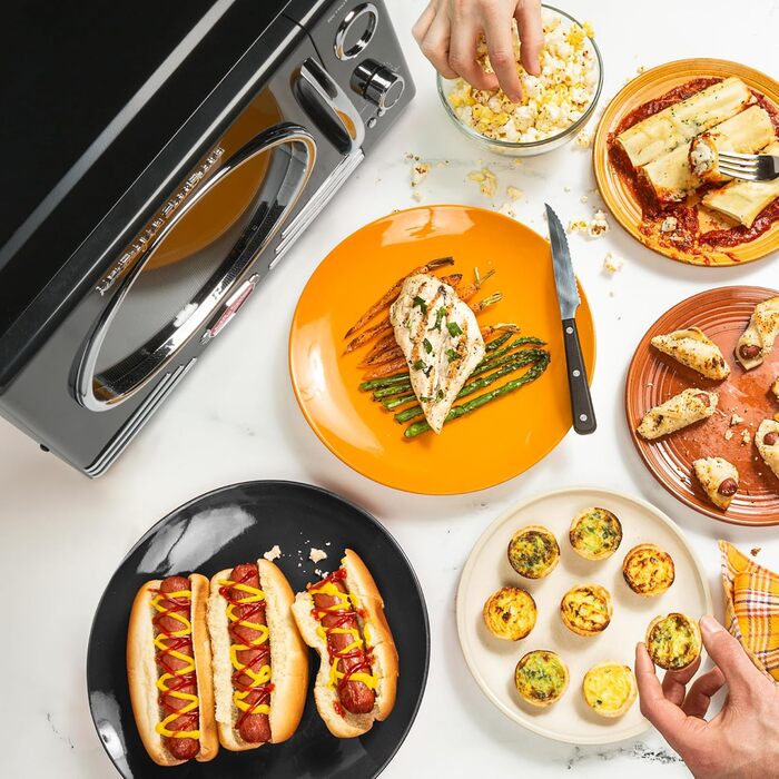 Мікрохвильова піч Nostalgia Retro для стільниці – 800 Вт, 25 літрів, 12 програм – Чорний колір