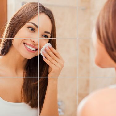 Дзеркальна плитка самоклеюча 15x15 см - 16 шт. для декору стін, ванної кімнати, шафи, вітальні, спальні