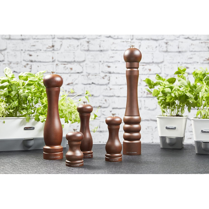 Мельниця для перцю Cole & Mason Forest Capstan, темне дерево, 300 мм, Precision+, 1 шт.
