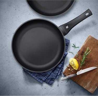 WMF PermaDur Excellent Induction Pan Set, 2-Piece, Frying Pans 28 + 24 cm, Coated Aluminum, Heat-Resistant Plastic Handle