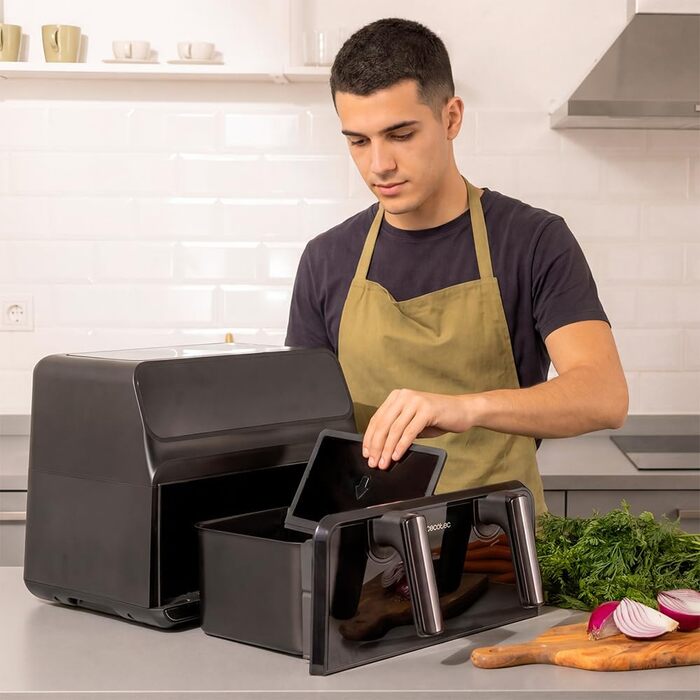 Фритюрниця Cecotec Cecofry Advance 9000 Window 9л, 2200 Вт, подвійна зона, з оглядовим вікном, чорна