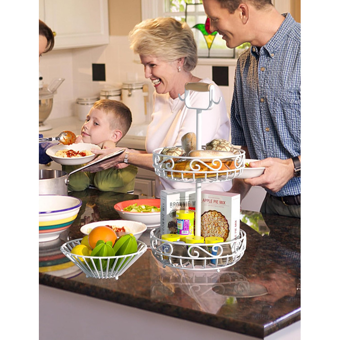 Двоярусний фрутовий кошик Couwilson з підвісною конструкцією для бананів, дерев'яною ручкою та відсіком для овочів. Підходить для зберігання фруктів, овочів, хліба, цибулі та картоплі.