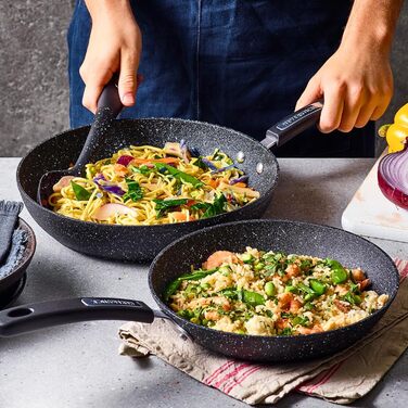 Набір сковорідок NEVERSTICK 2 шт. (24 см & 28 см), антипригарне покриття, для всіх плит (в т.ч. індукційних), PFOA-free