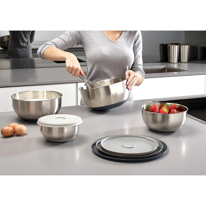 Joseph Joseph 4-Piece Stainless Steel Bowls with Lids - Stainless Steel, Silver
