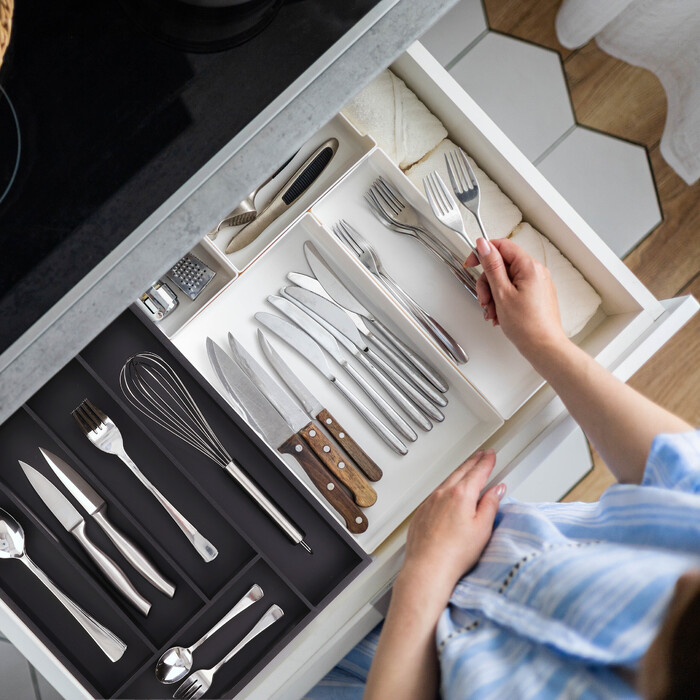 Relaxdays Black Cutlery Box with 5 Compartments