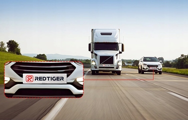 Автомобільний відеореєстратор Redtiger F7N 4K з GPS та передньою і задньою камерами