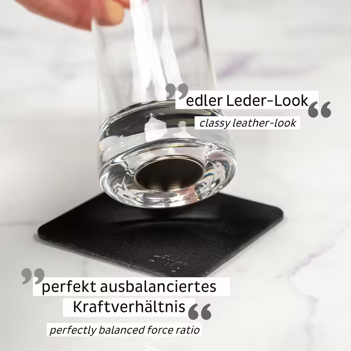 silwy® Magnet Glasses, fine crystal glasses with perfectly integrated magnets and metallic Nano-Gel coasters (Beer // 0.3 liters)