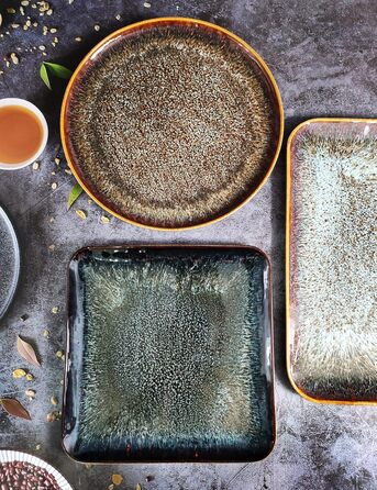 Набір тарілок Ya JU Keramik 4 шт. для основного блюда: стейк, паста, різотто. Мікрохвильова піч, духовка, миття в посудомийній машині, стійкість до подряпин. Колір: коричневий.