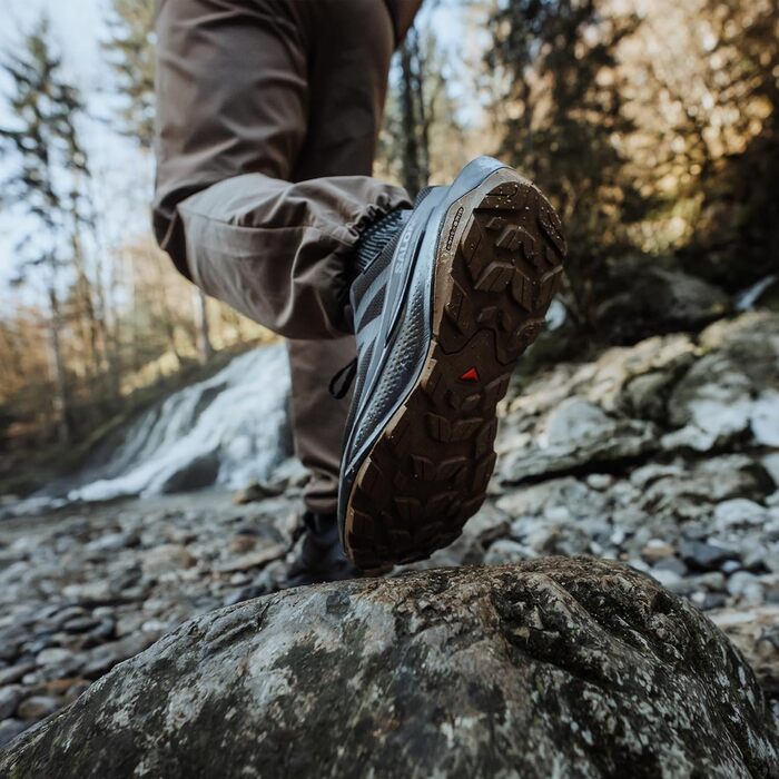 Черевики трекінгові Salomon Elixir Tour Waterproof для чоловіків (47 1/3 EU, Black Asphalt Castlerock)