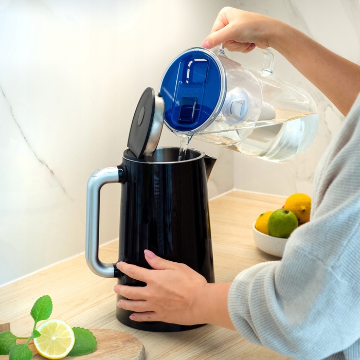 Скляний фільтраційний глечик Wessper D2 BOROSILICATE FF 3л, темно-синій + фільтр