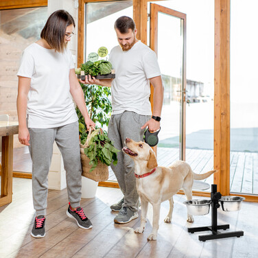 Relaxdays Adjustable Height Dog Feeder
