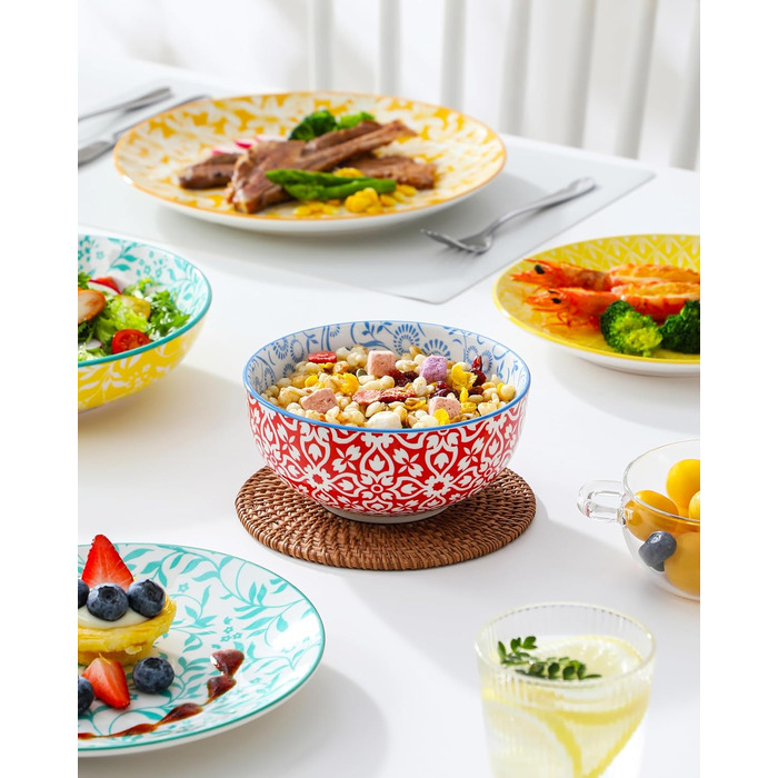 Набір посуду Vancasso Selene на 6 осіб, 24 елементи: тарілки, супові тарілки, миски, десертні тарілки з пастельного порцеляну. Підходить для мікрохвильової печі.