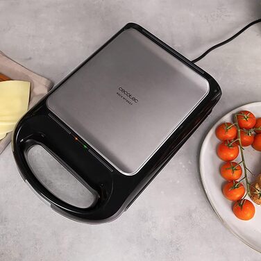 Сендвічниця Cecotec Rock'nToast Family Waffle: 1500W, 4 вафлі, антипригарне покриття, 180° поворот, швидкий нагрів, нержавіюча сталь, індикатор температури, рівномірне підсмажування, для сендвічів та вафель