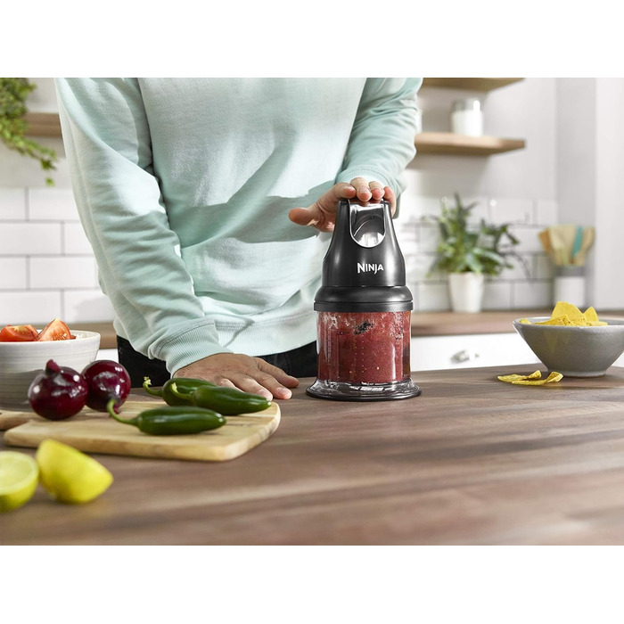 Електричний подрібнювач Ninja Express Chop Mini NJ1002EUBK – для соусів, дипів, пюре та супів