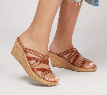 Сандалі жіночі Skechers Beverlee-Tiger Posse на танкетці, 40 EU, Duraleather бежеві