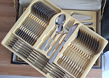 Набір столових приборів Hoffner Premium Laser 72 предмети