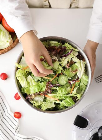 Large 4.5L Salad Spinner Stainless Steel 18/10 High-Quality with Transparent Lid, Non-Slip Bottom - Salad Spinner with Crank Mechanism - BPA-Free & Dishwasher Safe, Black