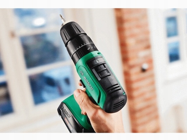 Дриль-викрутка Bosch UniversalImpact 18V-60