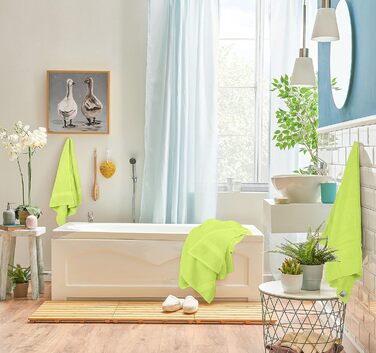 Utopia Towels 8-Piece Towel Set, Sage Green, 2 Bath Towels, 2 Hand Towels, and 4 Washcloths, 100% Cotton