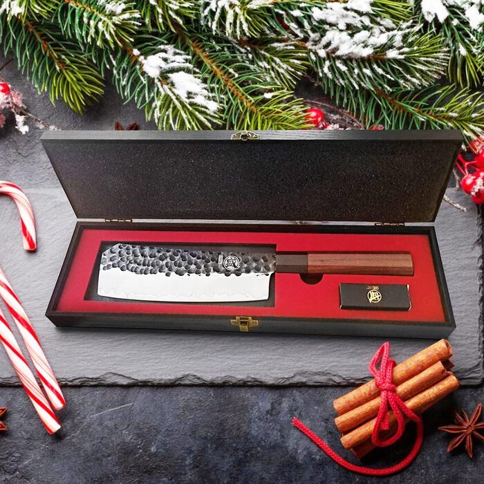 Японський ніж Santoku Mitsumoto Sakari 19 см, ручка з рожевого дерева, сталь з високим вмістом вуглецю, в подарунковій коробці