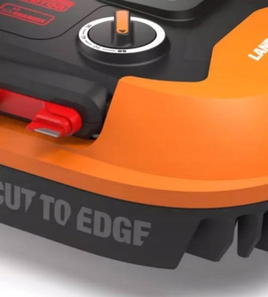 Робот-газонокосарка Worx LANDROID M600 Plus WR166E для площі до 600 м² + Гараж WA0810
