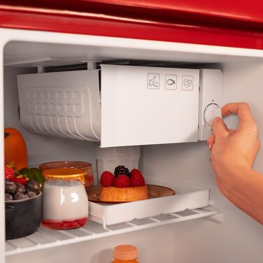 Cecotec Retro Mini Refrigerator - 45L Compact Table Fridge with Chrome Handle, Red - Energy Class E