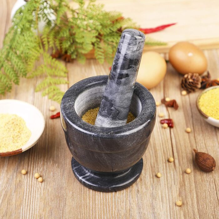 Набір для спецій Mörser und Stößel: мармуровий ступка та товкачок, 11 см, білий, включає силіконовий килимок, щітку, ложку з нержавіючої сталі