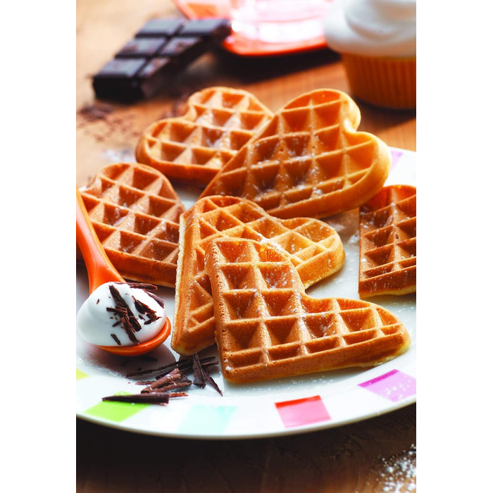Tefal Heart Waffle Maker WM310D | Makes waffles in heart shape | Variable temperature control for desired browning | Non-stick plates | Batter collection tray | Black | 1000 W