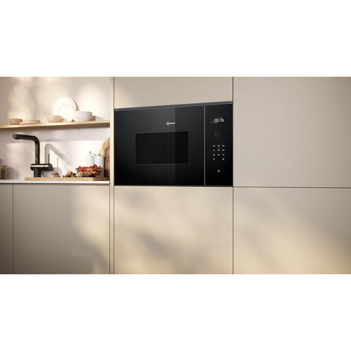 Вбудована мікрохвильова піч NEFF HLAWG25S3, 50x38 см, LED дисплей, автоматичні програми, Easy Clean, Easy Clock, чорний колір