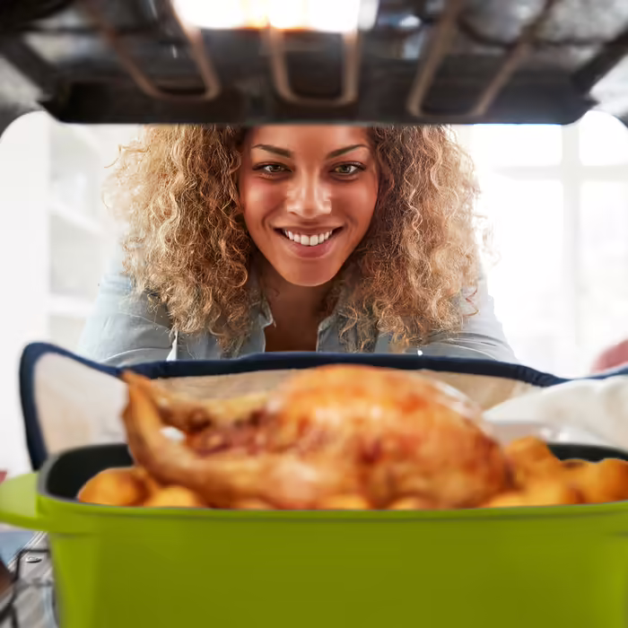 Relaxdays Green Roasting Pan with Glass Lid