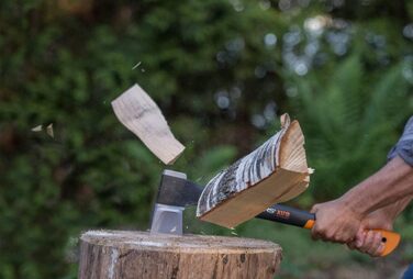 Точилка для ножів Fiskars Xsharp, керамічний точильний елемент, корпус з скловолокна, чорний/помаранчевий