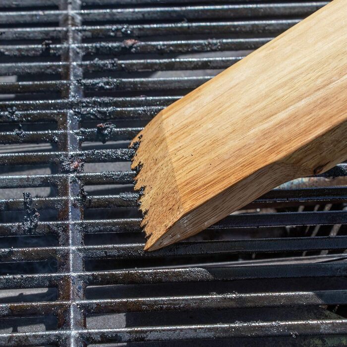 Cuisinart CCB-100 Grill Cleaning Brush with 3 Bristles (BBQ Wood Scraper Grill Cleaning)