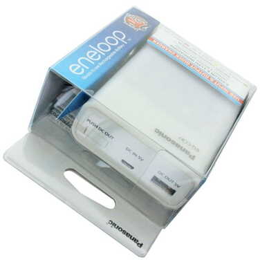 Зарядний пристрій Eneloop USB з функцією Power Bank BQ-CC87 + 4 акумулятори AA