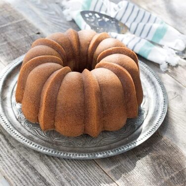 Форма для випічки Bundt Nordic Ware Pro Cast Original, 12 чашок, графіт