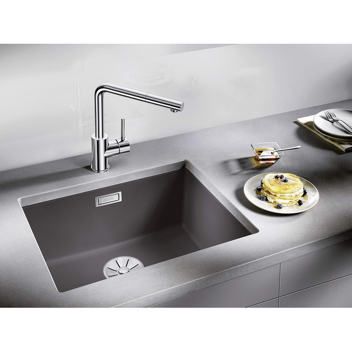 Кухонний змішувач BLANCO MILA з висувним виливом, високий тиск, керамічна картридж, запобіжник зворотного потоку, хромований, 25.5x10.5x27 см