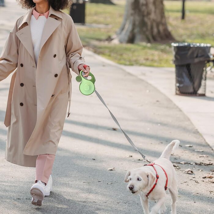 Рулетка для собак з LED-підсвічуванням та тримачем для відходів, 8 м, для собак до 50 кг, без перекручування, з функцією швидкого гальмування