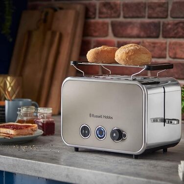 Чайник Russell Hobbs Distinctions з нержавіючої сталі 1,5л (з функцією скороварки, фільтром від накипу, оптимізованою носиком, зовнішнім індикатором рівня води) 26422-70