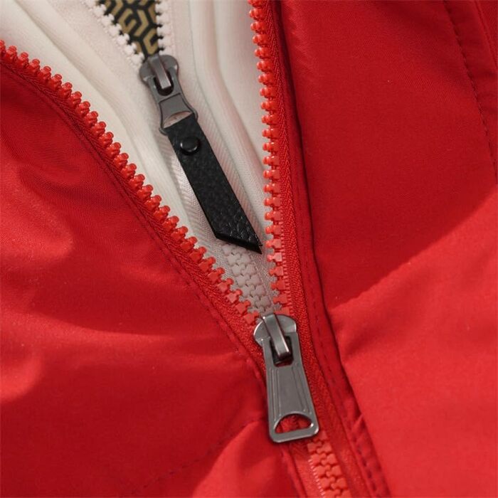 Чоловіча степкова жилетка з капюшоном. Тепла безрукавка для активного відпочинку та повсякденного носіння. Червоний колір, розмір M