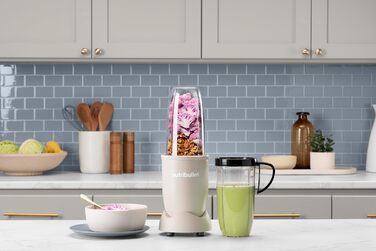 NutriBullet Pro 900, Electric Blender, Food Processor, Smoothie Blender, Multi-Function Blender, 900W Power, 900ml and 710ml Cups, Matte Sand, NB910MASN Matte Sand Packaging with Accessories