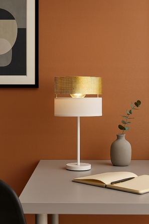 Настільна нічна лампа з ажурним золотистим абажуром, патрон E27, LED