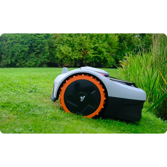 Робот-газонокосарка Segway Navimow i-105E RTK, ширина стрижки 18 см