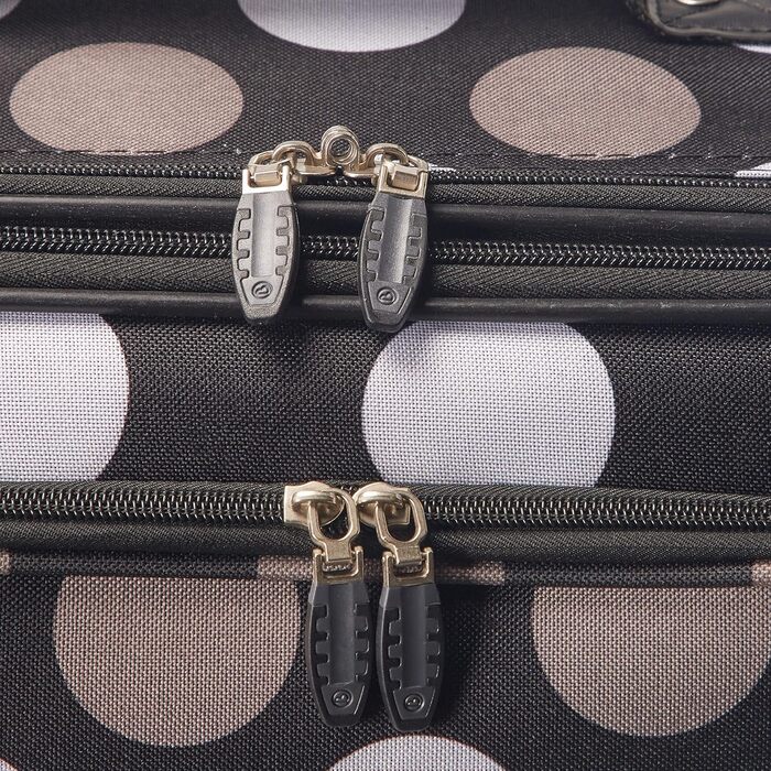 Набір валіз Rockland Escape Softside, 4 шт., племінний дизайн (14/19/24/28)