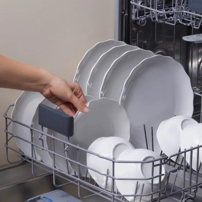 Karaca Solem: 18-частинний набір посуду з чорного стеінгоду для 6 осіб, з рельєфним декором