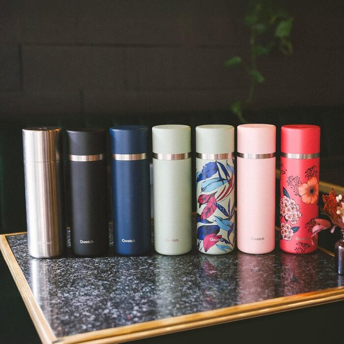 Qwetch Stainless Steel Thermos Flask - 750ml Insulated Bottle & Thermos with Recycled Stainless Steel Cup - 24h Cold & 12h Hot - Leakproof, BPA-Free & Perfect for Coffee & Tea - Brushed Stainless Steel (750 ml, Bahia)