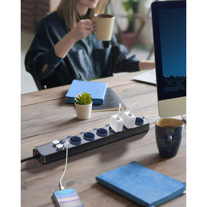 BESTEK Розподільник розеток 6-фазний з USB, захист від перенапруги 900 Дж, настінний, з вимикачем, синьо-білий, кабель 3 м