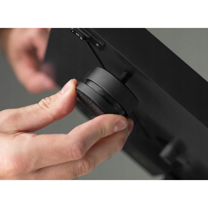 Програвач вінілових платівок Pro-Ject Debut Carbon EVO Black HGL — ідеальний звук та бездоганна якість виконання