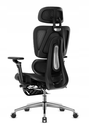 Ергономічне офісне крісло з підножкою MarkAdler Expert 7.9 Black, до 150 кг