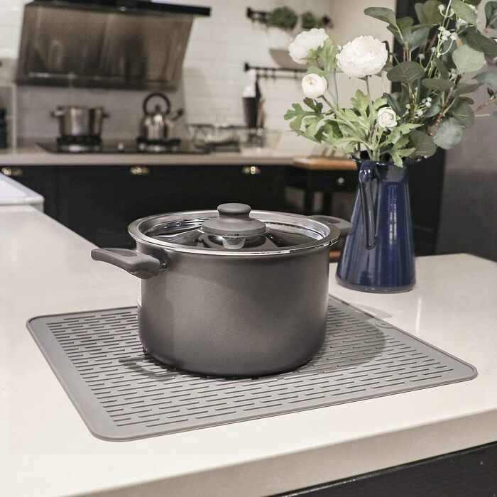 Килимок для посуду WXFLGH 40 x 30 см з термостійкого силікону, протиковзкий, для мийки, стільниці або годівниці для котів (чорний)