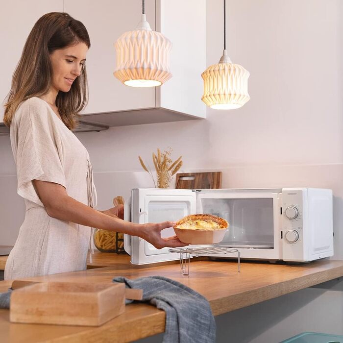 Мікрохвильова піч Cecotec Pro Clean 3120 з кварцовим грилем 800 Вт, антибактеріальним покриттям Ready 2 Clean, технологією 3D Wave, 20 л, 6 режимів, білий колір