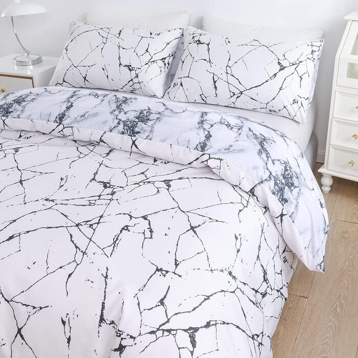 Комплект постільної білизни Marmor (200x200 см) 3 частини: простирадло, 2 наволочки 80x80 см, мікрофібра, білий з малюнком мармур